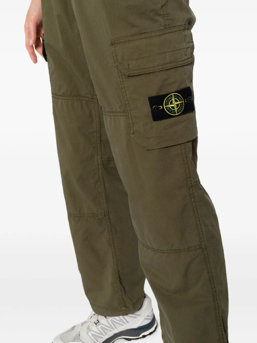 COMPASS-APPLIQUE CARGO TROUSERS