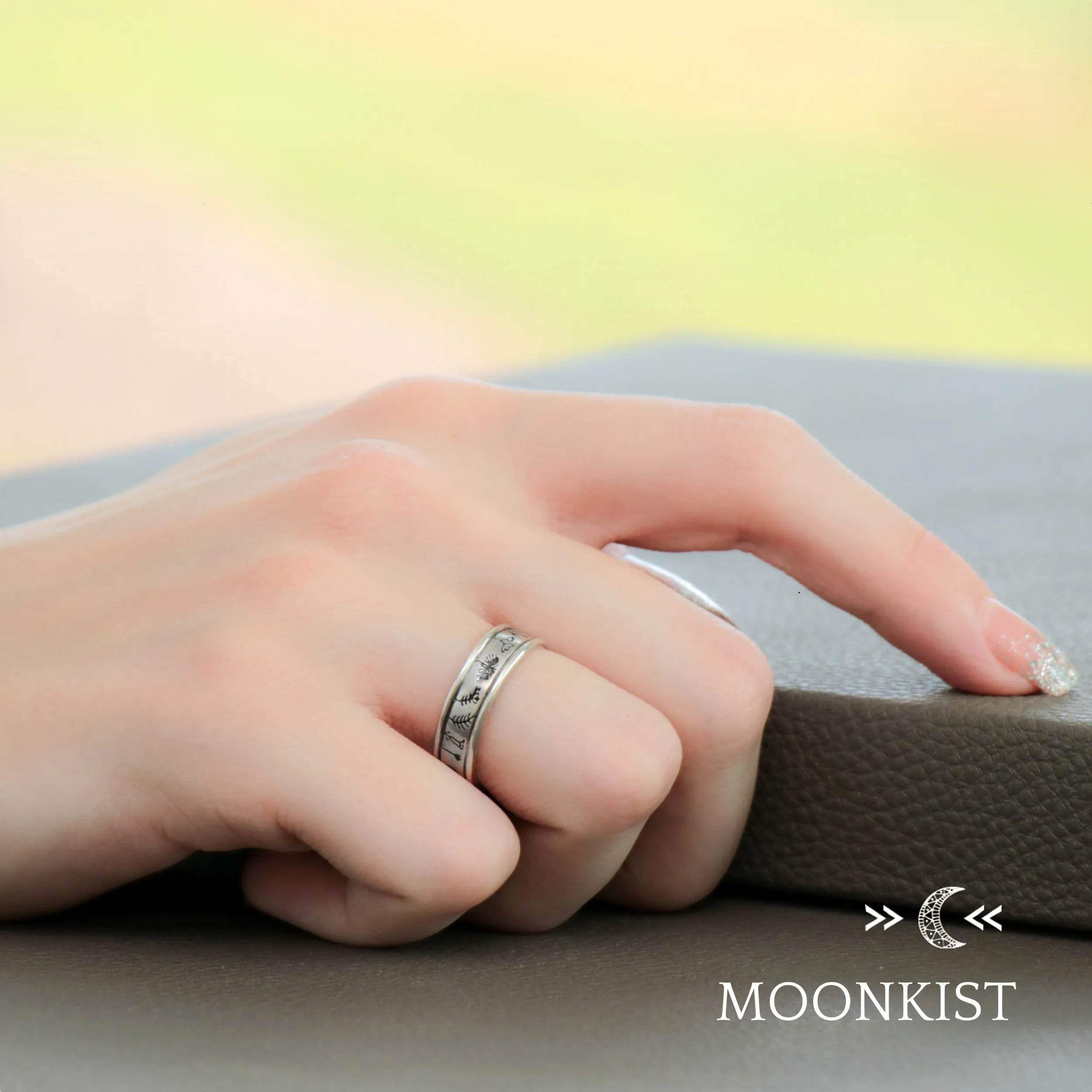 Etched Wildflower Band Ring  | Moonkist Designs