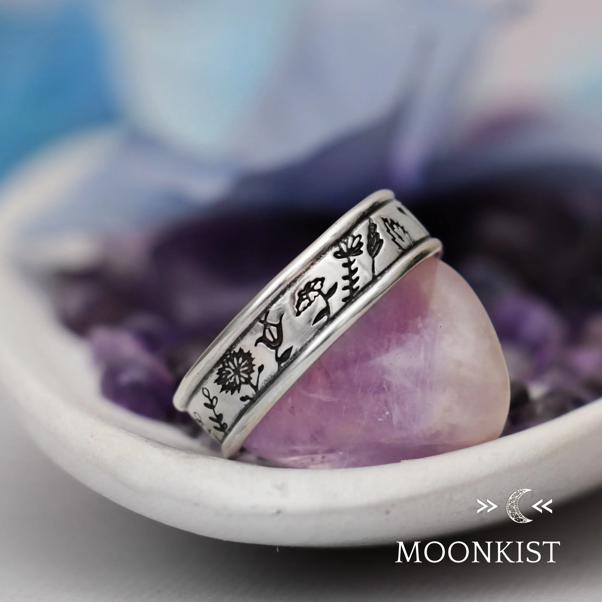 Etched Wildflower Band Ring  | Moonkist Designs