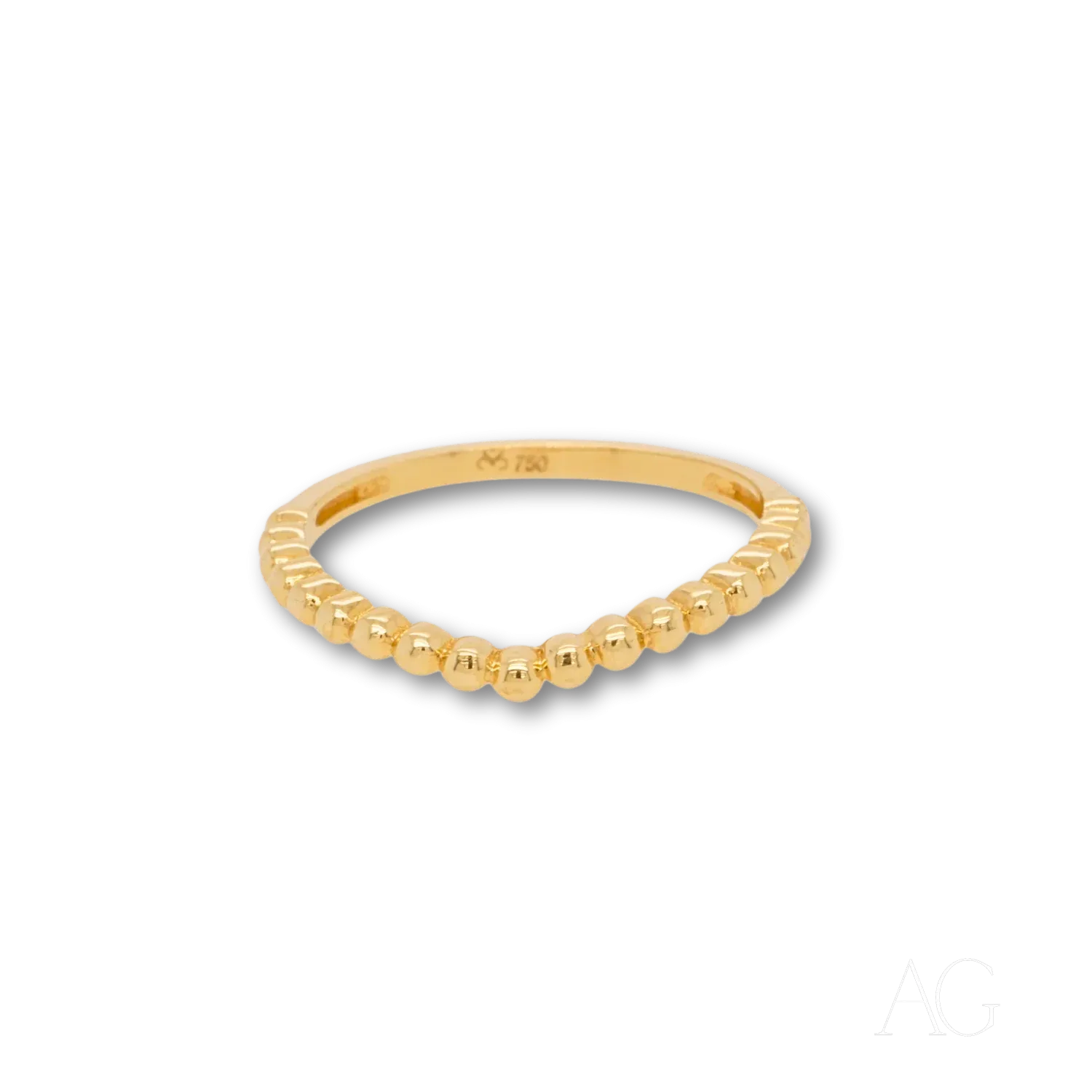 Quintessence of Elegance: The 18k Gold Elegant Ring