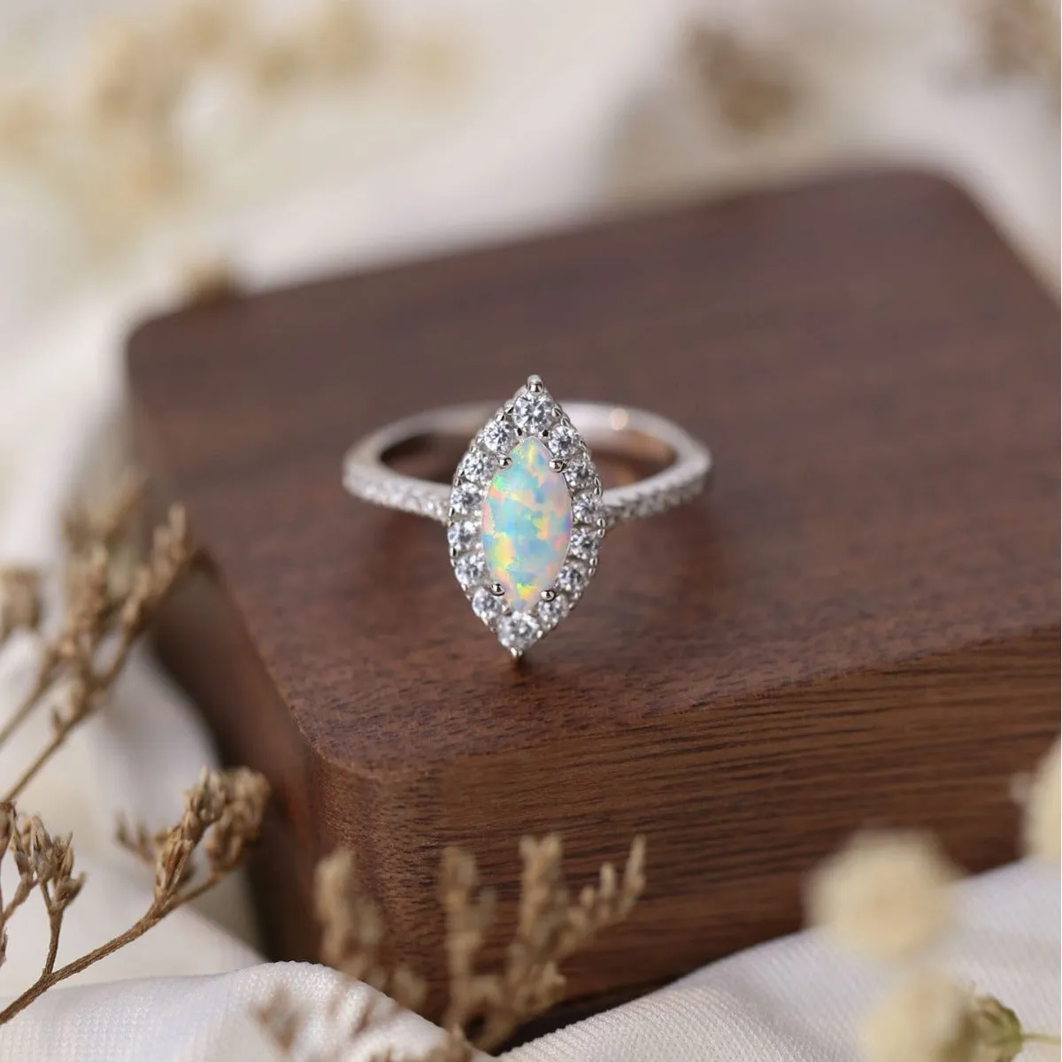 S925 Silver Vintage Zircon Design Marquise Opal Ring for Women